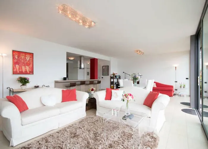 Parco San Andrea Elegante Menaggio